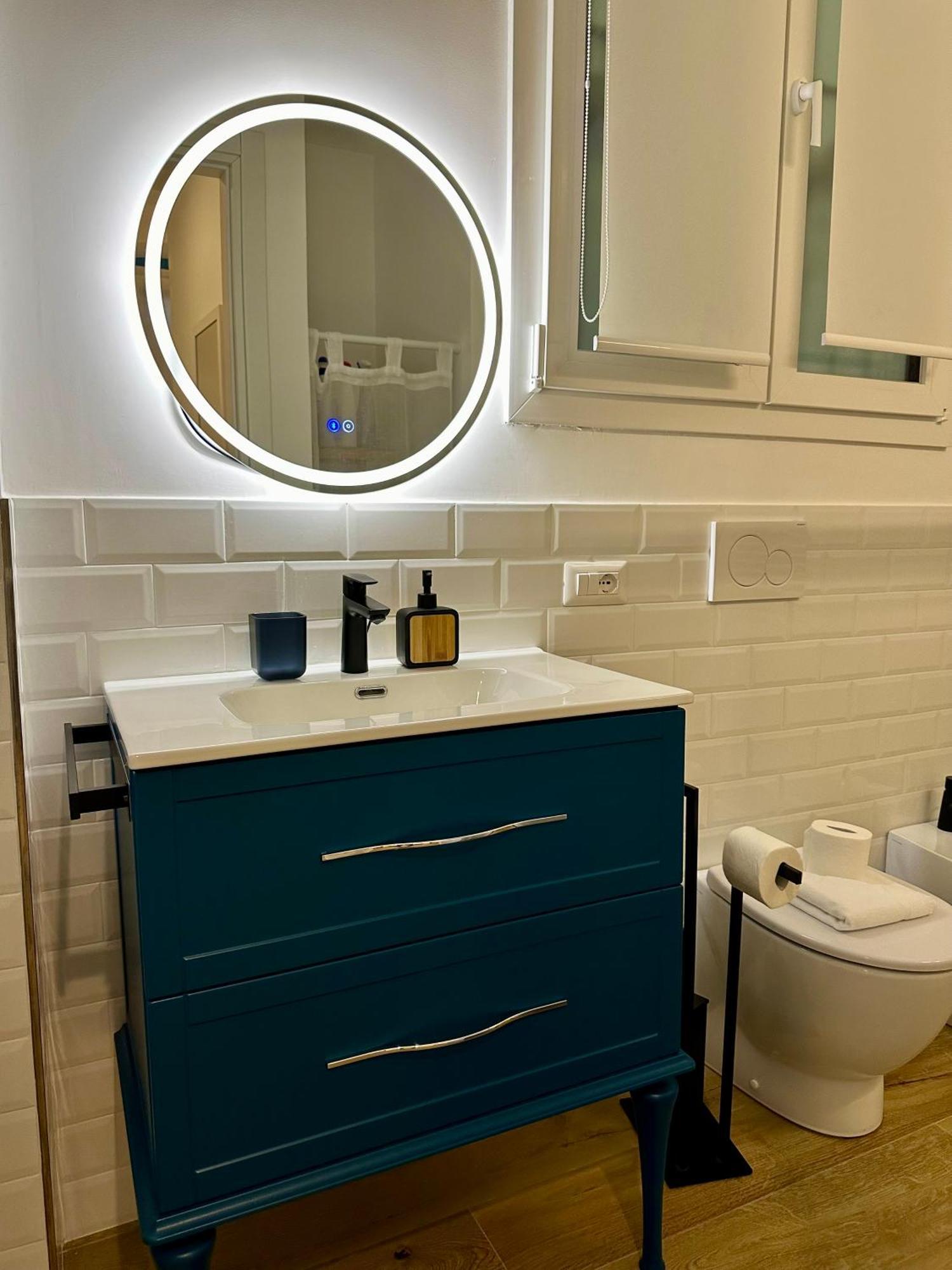 Lr Deluxe Apartments - Porta Venezia - Bilocale Con Giardino Privato Milano Exteriör bild