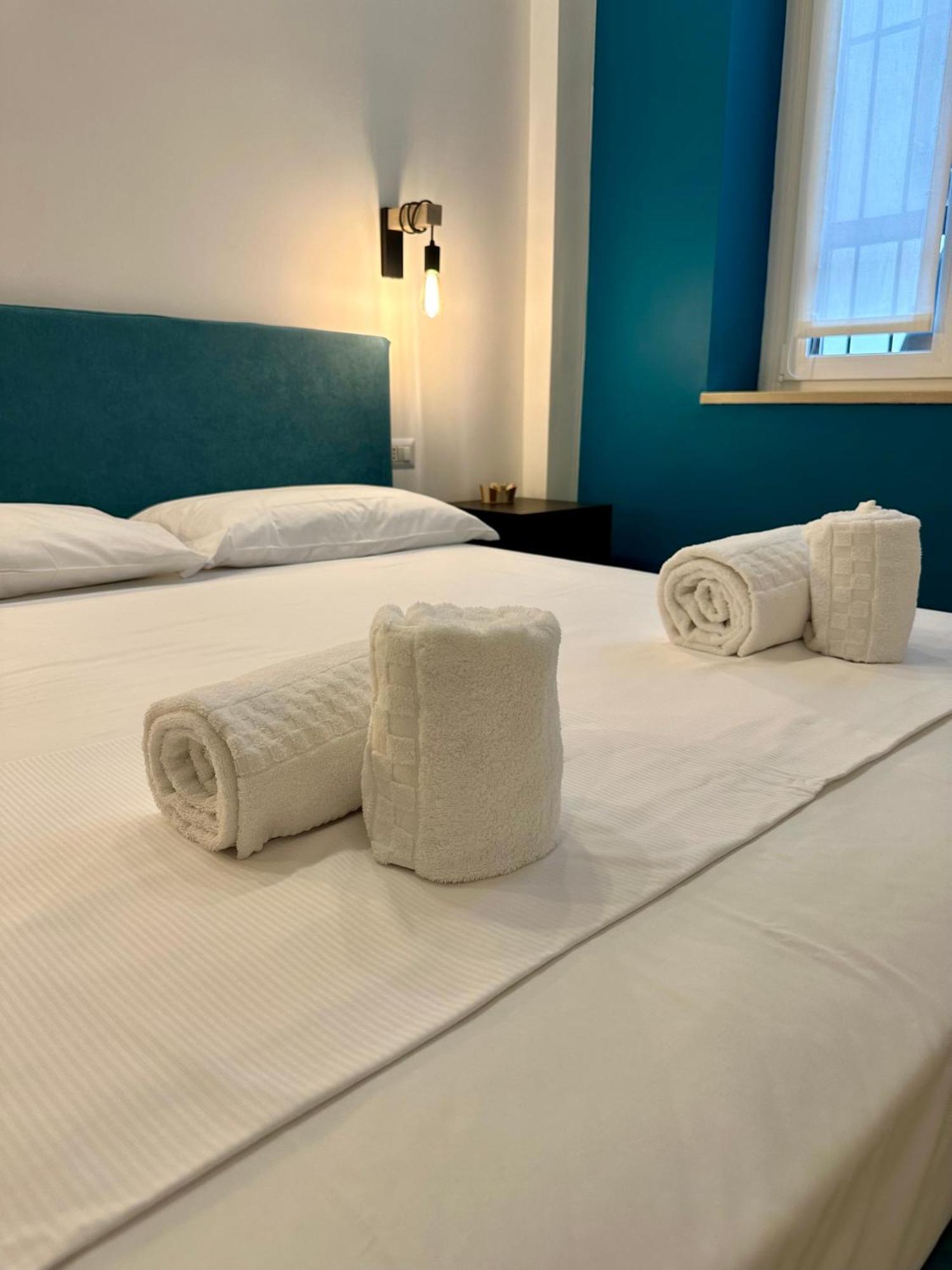 Lr Deluxe Apartments - Porta Venezia - Bilocale Con Giardino Privato Milano Exteriör bild